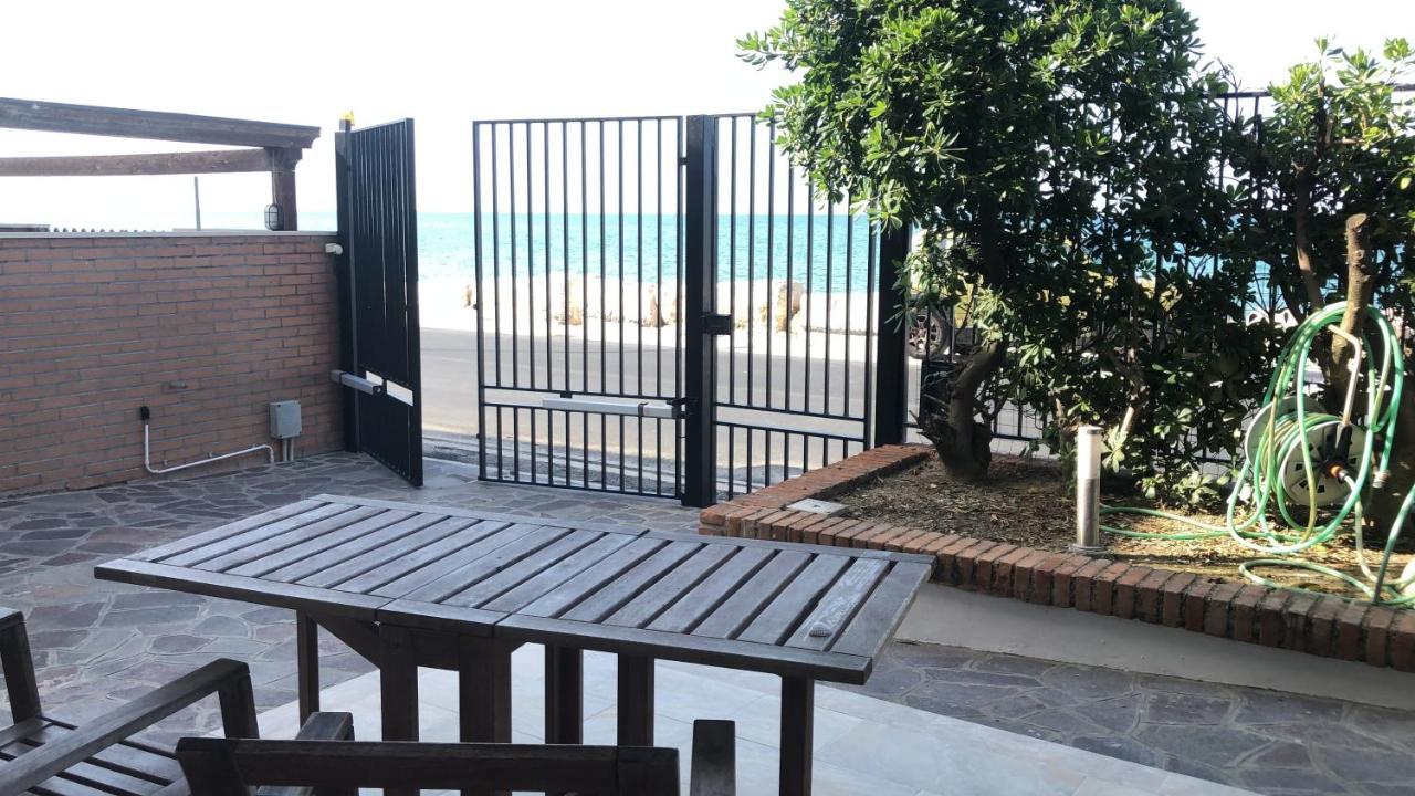Beach Appartament 玛里纳蒂蒙迪马茨 外观 照片